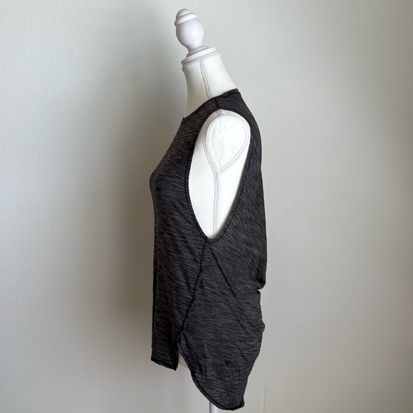 Lululemon Gray Yoga Tank - Picture 3 of 4